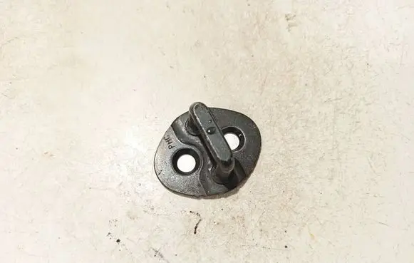 Hyundai Santa Fe Rear door lock loop/hook striker 