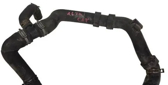 Engine coolant pipe/hose