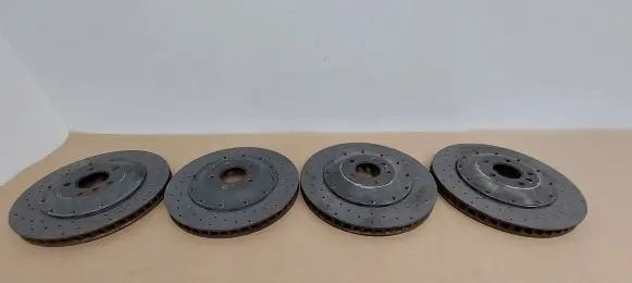 McLaren MP4 12c Brake discs and calipers set PA24942429 PA24942428