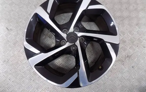 Citroen C5 Aircross R18 alloy rim 9828110677 75JX18VH549