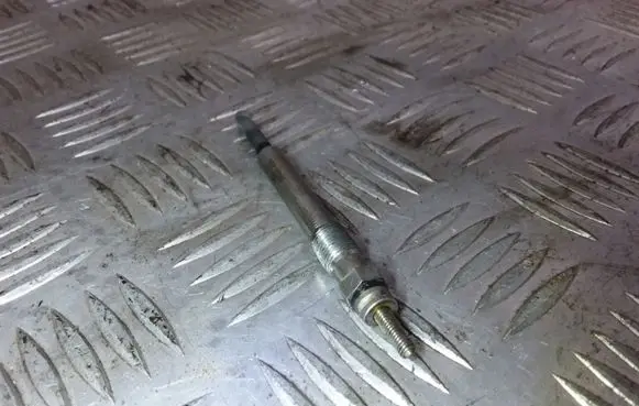 Citroen Xantia Glow plug NGKY504J