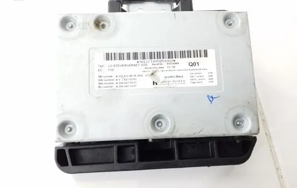 Mercedes-Benz E W212 GPS navigation control unit/module A2048708626