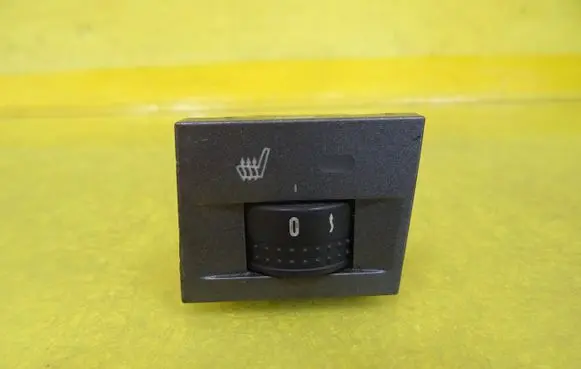 Opel Signum Seat heating switch 13138252