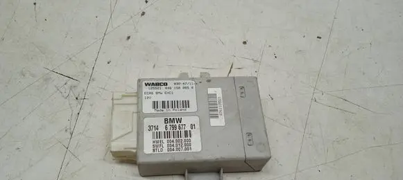 BMW 5 F10 F11 Air suspension control unit module (rear) 6799677 004002000