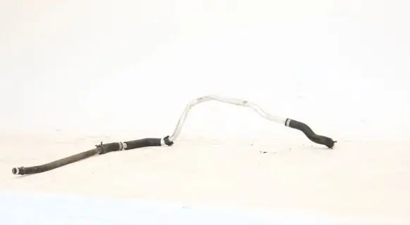 Engine coolant pipe/hose