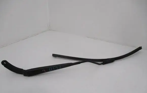 Renault Clio IV Front wiper blade arm 288818098R