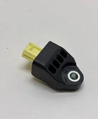 Toyota RAV 4 (XA50) Airbag deployment crash/impact sensor 8983133050