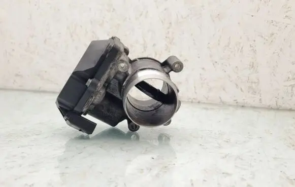Audi A4 S4 B8 8K Throttle valve 03L128063E