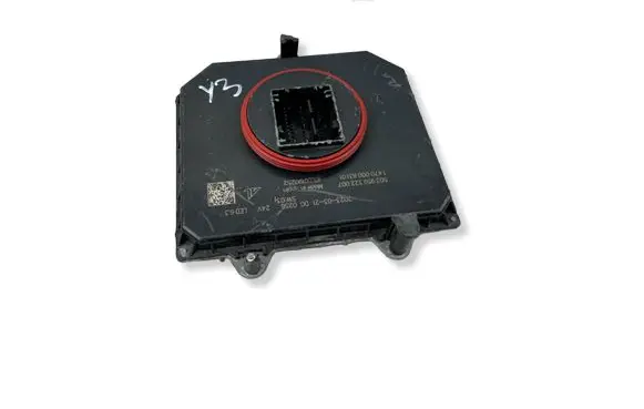 Iveco Daily 6th gen Headlight ballast module Xenon 147000083101 503959322007 1CEEG190252