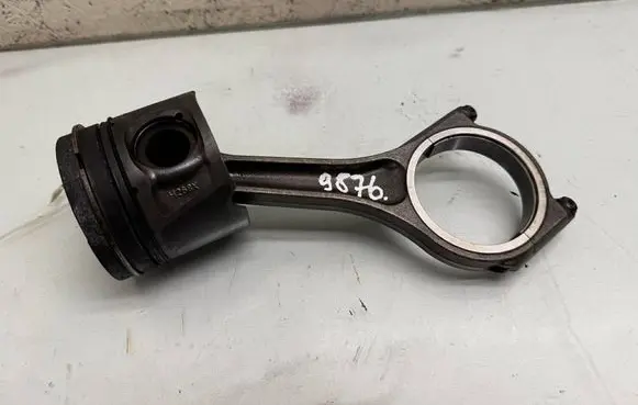 Land Rover Range Rover Sport L320 Piston with connecting rod H268X 368DT