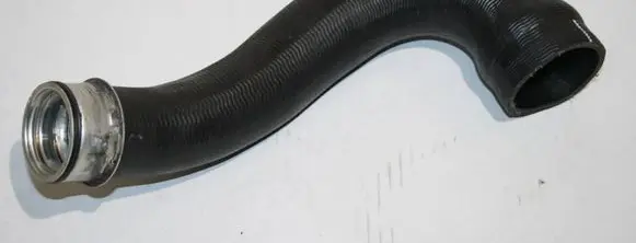Porsche Cayenne (92A) Intercooler hose/pipe 7L5145833D