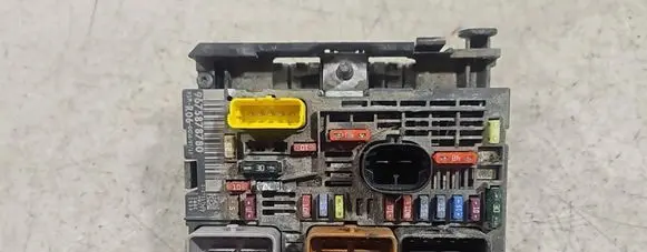Peugeot Expert BSM Control unit 9675878780 27517605