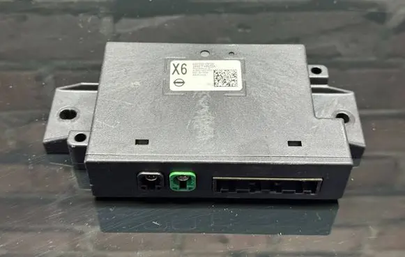 Nissan Qashqai J12 Engine control unit/module H1070510F00 284E7HN22A