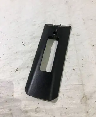 BMW X5 F15 Rear seat rail trim cover 7171832 77931710 0101612