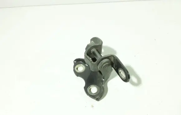 Toyota Yaris Rear door upper hinge