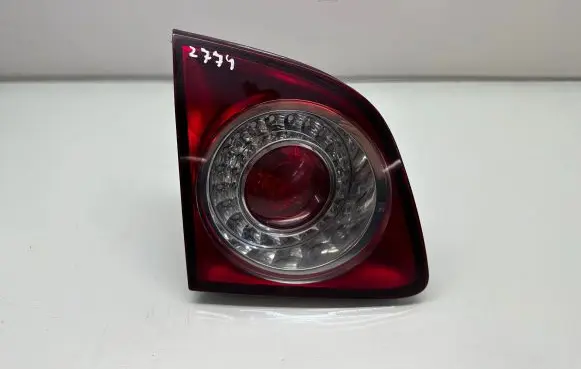 Volkswagen Golf Plus Tailgate rear/tail lights 5M0945093M 89091210
