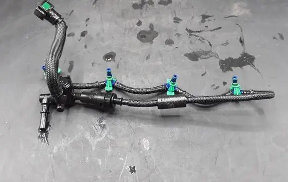 Ford Focus Fuel return line/hose NOCODE