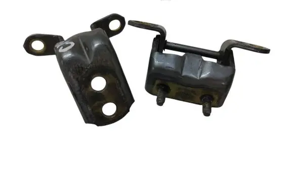 Rear door hinge set
