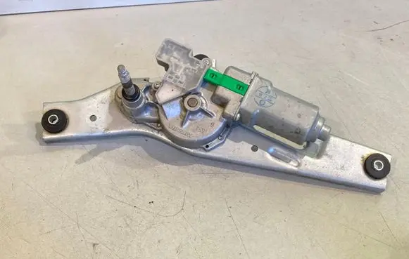 Nissan Note (E11) Rear window wiper motor