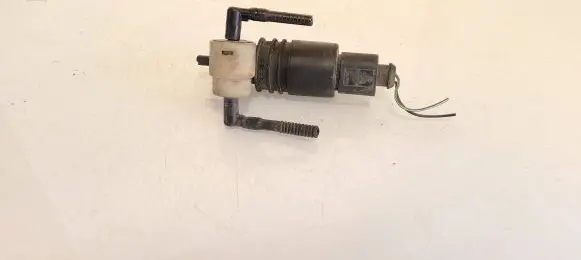 Audi A6 S6 C5 4B Windscreen/windshield washer pump