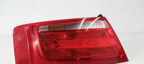 Audi A5 8T 8F Rear/tail lights 8T0945095