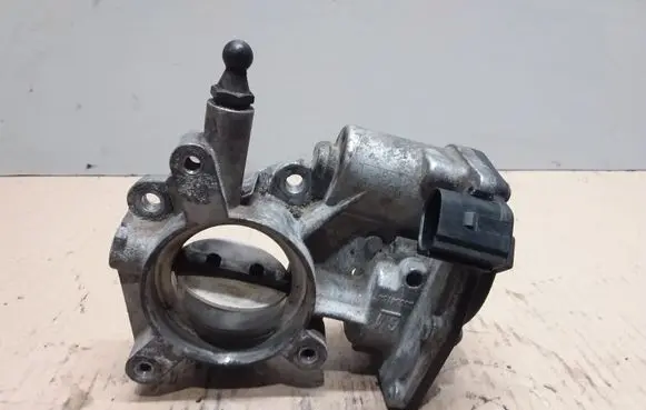 Opel Insignia A Throttle valve 50569200 55564164
