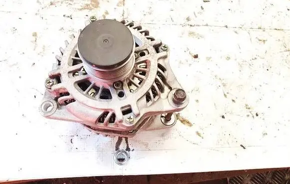 Subaru Legacy Generator/alternator 554573r1
