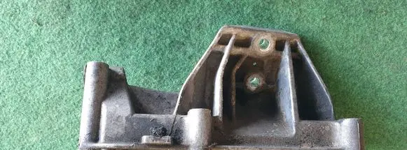 Iveco Daily 6th gen Engine mounting bracket 5801730026