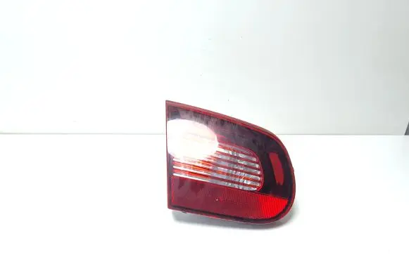 Volkswagen Eos Tailgate rear/tail lights 1Q0945093C