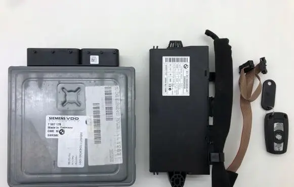 BMW 3 E90 E91 Engine ECU kit and lock set 