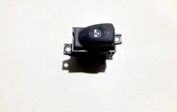 Renault Megane I Electric window control switch