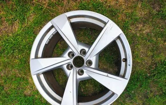 Audi A4 S4 B9 R19 alloy rim 8W0601025ES