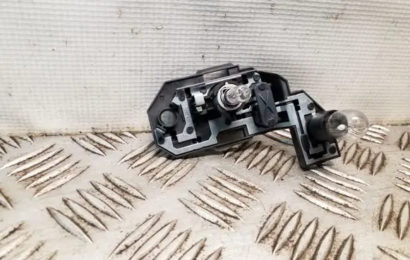 BMW 5 F10 F11 Tail light bulb cover holder 72635369