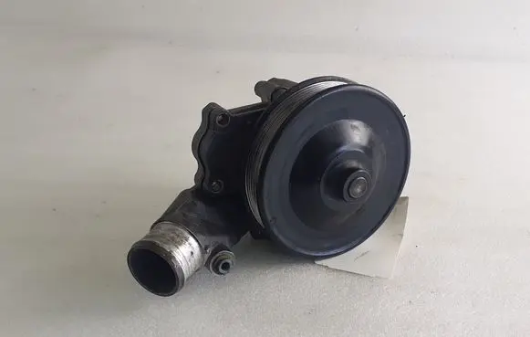 Jaguar F-Pace Water pump R062316019 WP97165