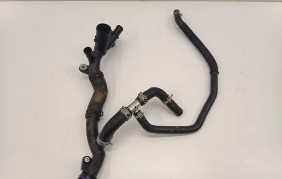Nissan Qashqai J12 Engine coolant pipe/hose 210478998R
