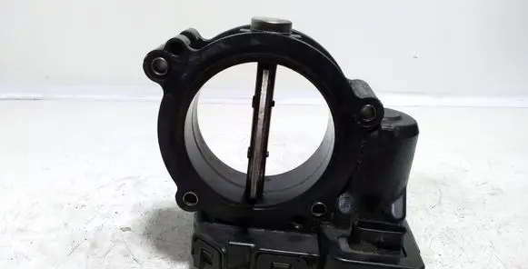 Mercedes-Benz E W212 Throttle valve A6510900470 0280750573