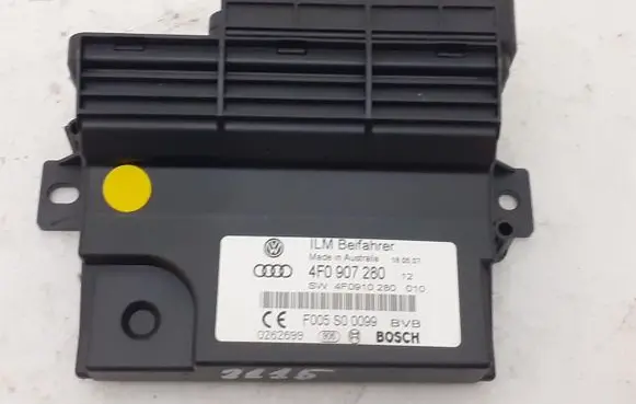 Audi A6 S6 C6 4F Central body control module F005S00099