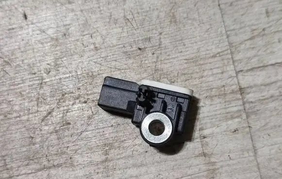 Peugeot 2008 I Airbag deployment crash/impact sensor 9675669780