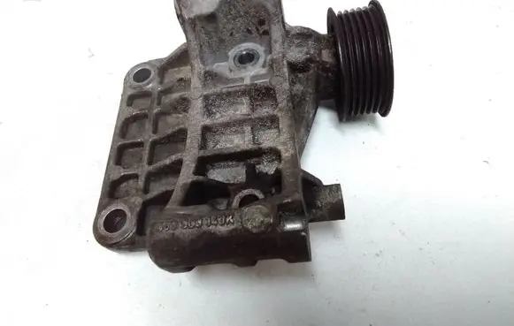Audi A6 S6 C6 4F Generator/alternator bracket 059903143K