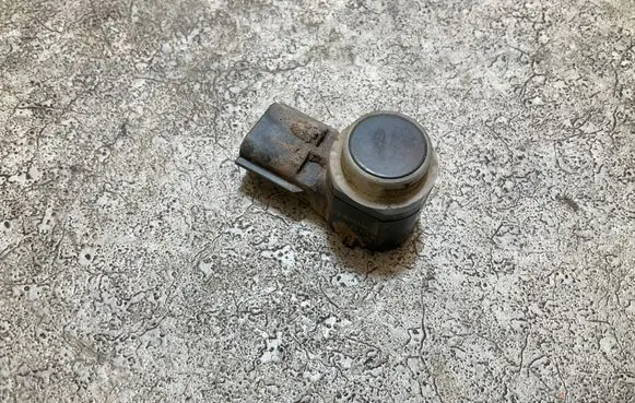 Renault Trafic III (X82) Parking PDC sensor 284429097R 2003170630 303957
