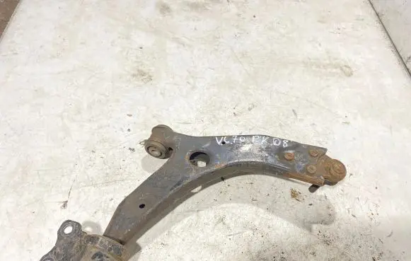 Volvo C70 Front lower control arm/wishbone
