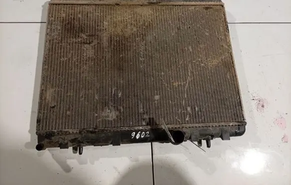 Citroen C4 I Picasso Coolant radiator 