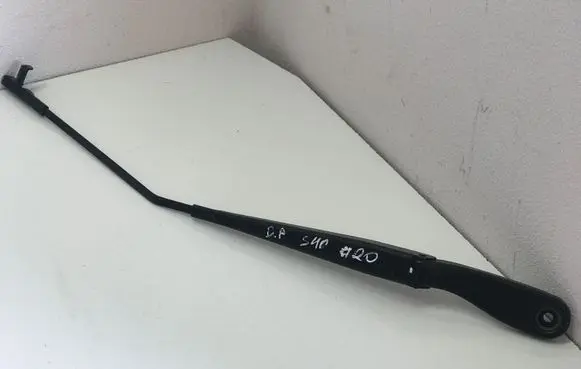 Volvo S40 Front wiper blade arm 30698239