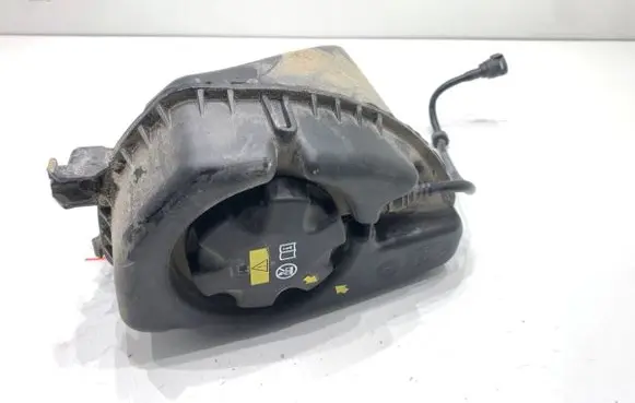 BMW 5 G30 G31 G38 Coolant expansion tank/reservoir 9846642