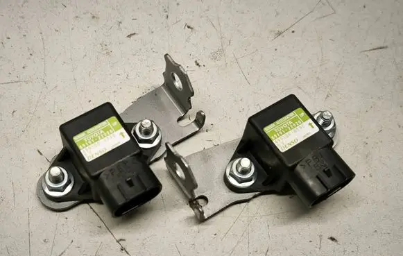 Lexus RX V Acceleration sensor 8919122020