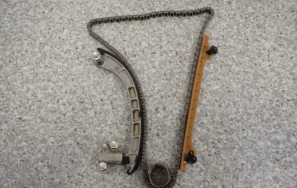 Suzuki Swift I Timing chain (engine) 