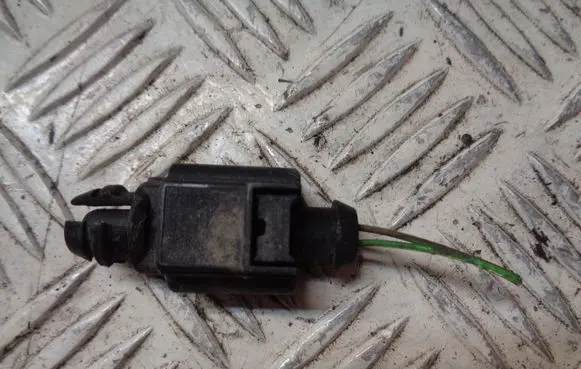 Audi A4 S4 B8 8K Outside/exterior temperature sensor 8Z0820535