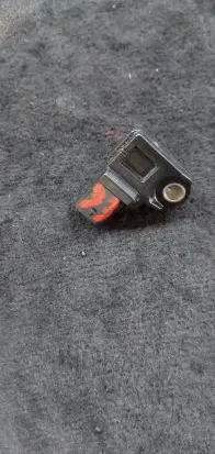 BMW 1 E82 E88 Air pressure sensor 7804742 10A24 E0801
