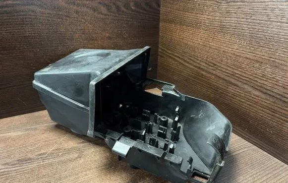 Fuse box cover