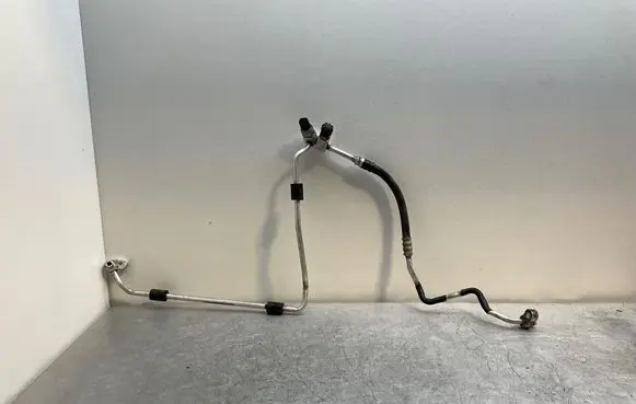 Air conditioning (A/C) pipe/hose